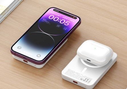 XO PR212 Magnetic 15W Wireless 5000mAh White
