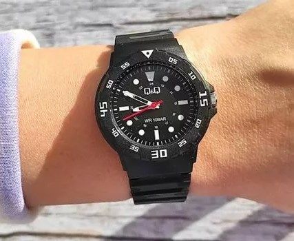 Часы Q&Q V07A-010V