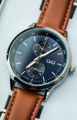 Годинник Q&Q A11A-001P
