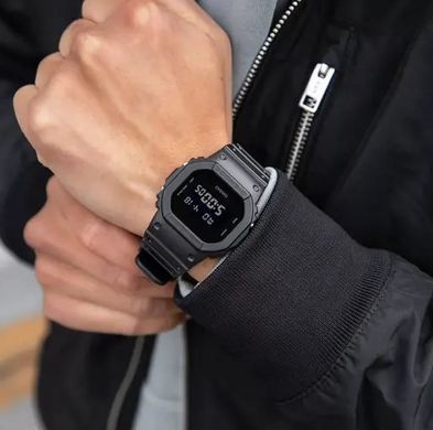 Годинник Casio DW-5600UBB-1ER
