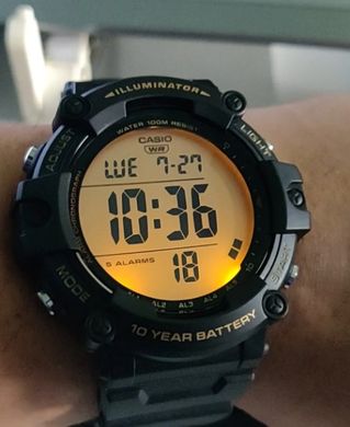 Часы Casio AE-1500WHX-1AVDF