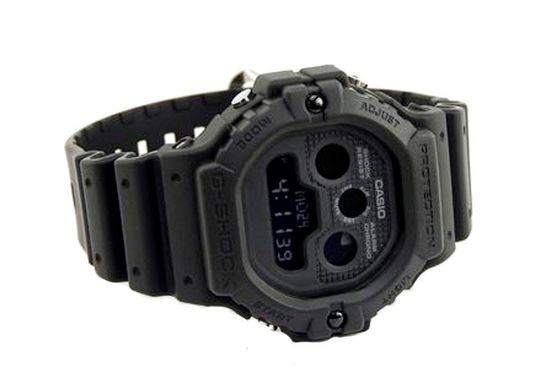 Годинник Casio DW-5900BB-1ER