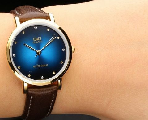Годинник Q&Q QA21-823