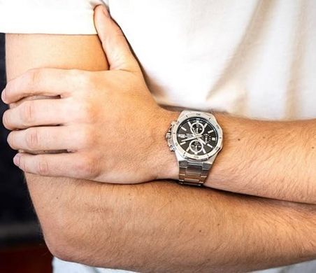 Часы Casio EFV-640D-1AVUEF