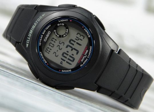 Часы Casio F-200W-1AEF