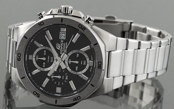 Часы Casio EFV-640D-1AVUEF